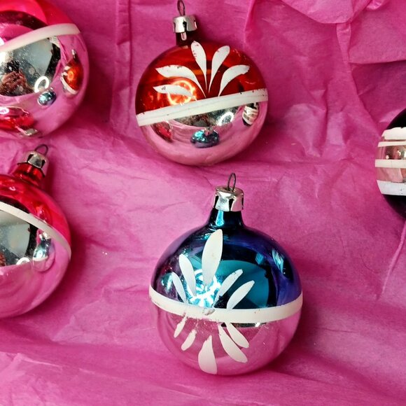 Vintage Poland Christmas Baubles 12pcs Set With Box Nice Set! - Picture 8 of 16